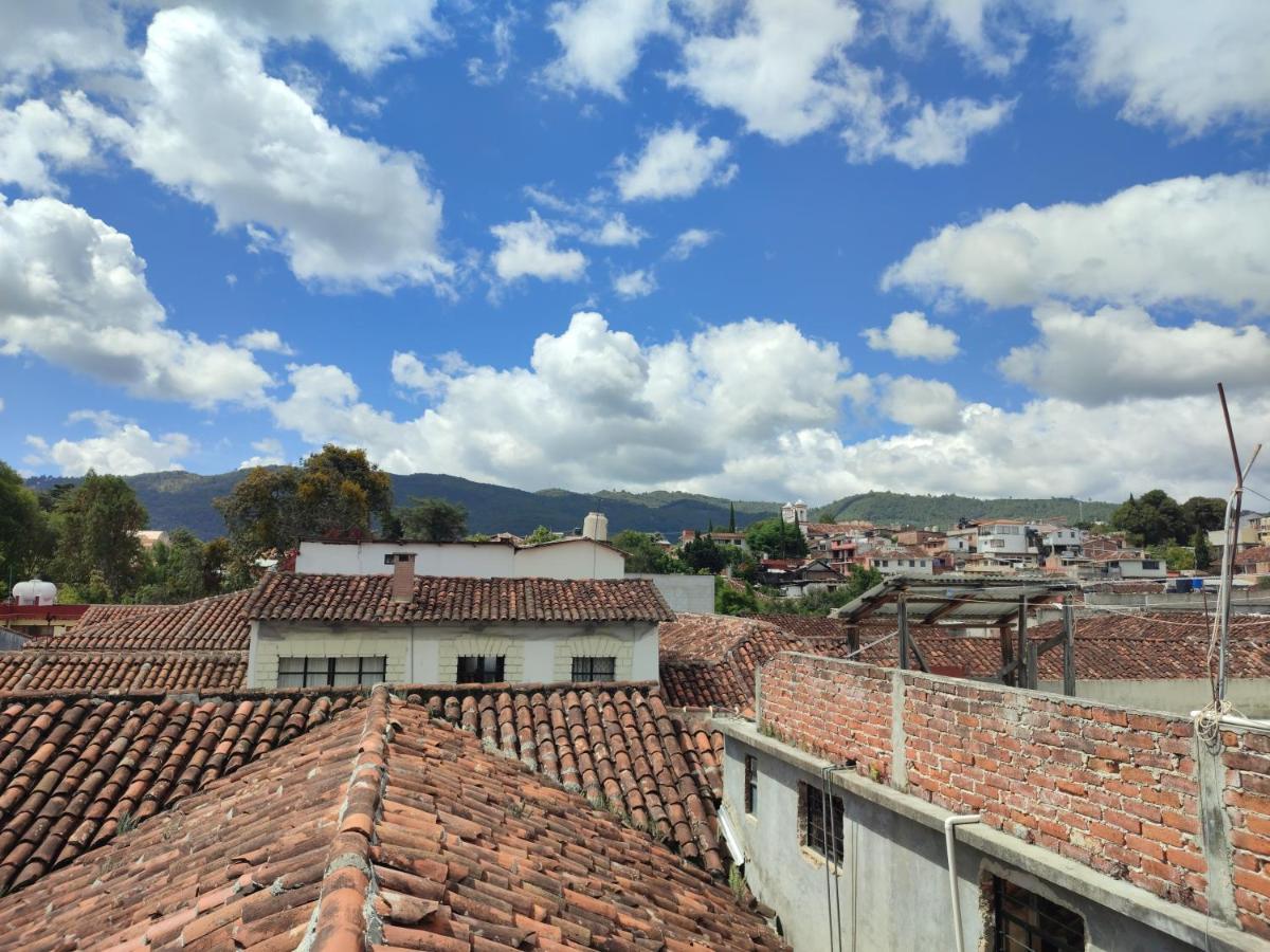 Hostal Ikal San Cristóbal de Las Casas 외부 사진